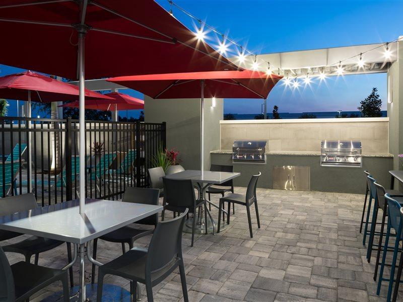 Home2 Suites By Hilton Orlando Airport Buitenkant foto