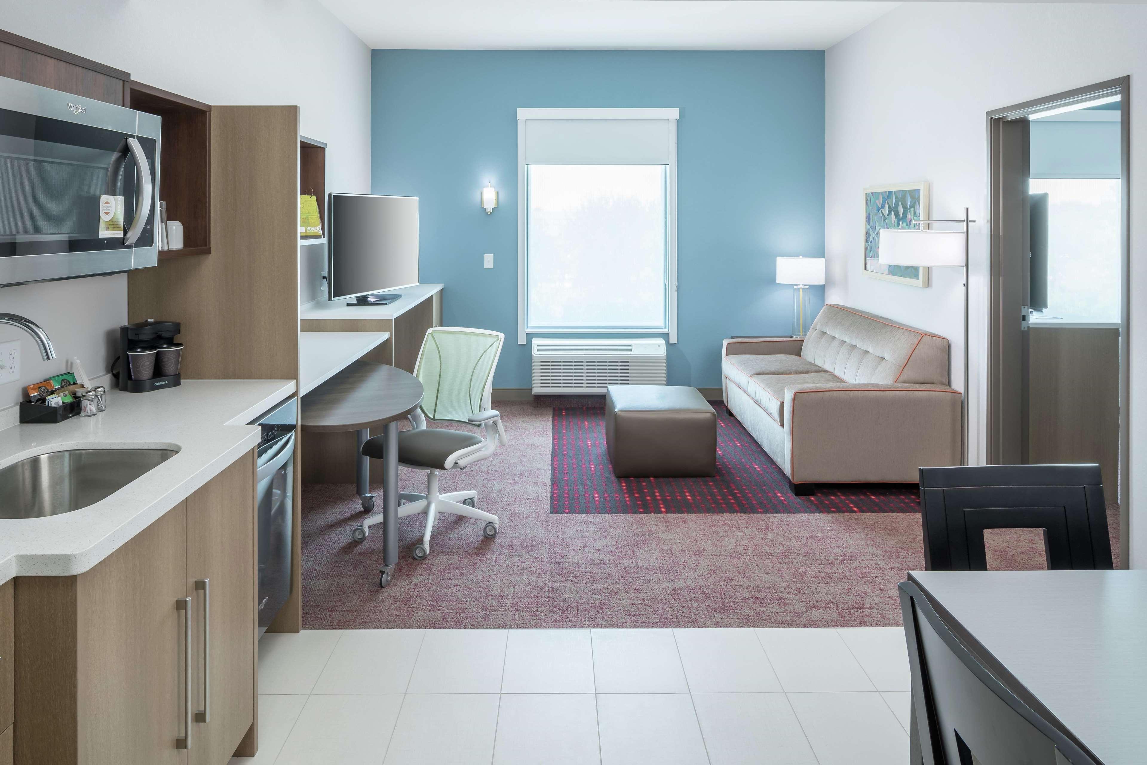 Home2 Suites By Hilton Orlando Airport Buitenkant foto