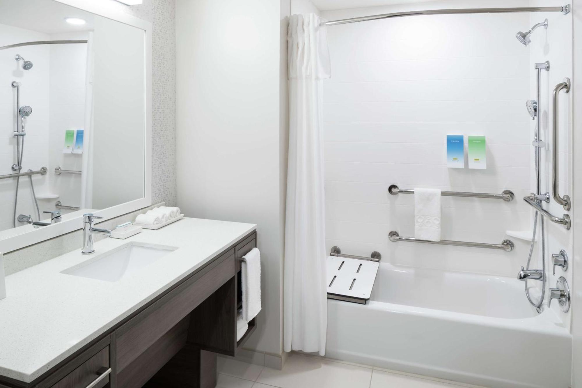 Home2 Suites By Hilton Orlando Airport Buitenkant foto