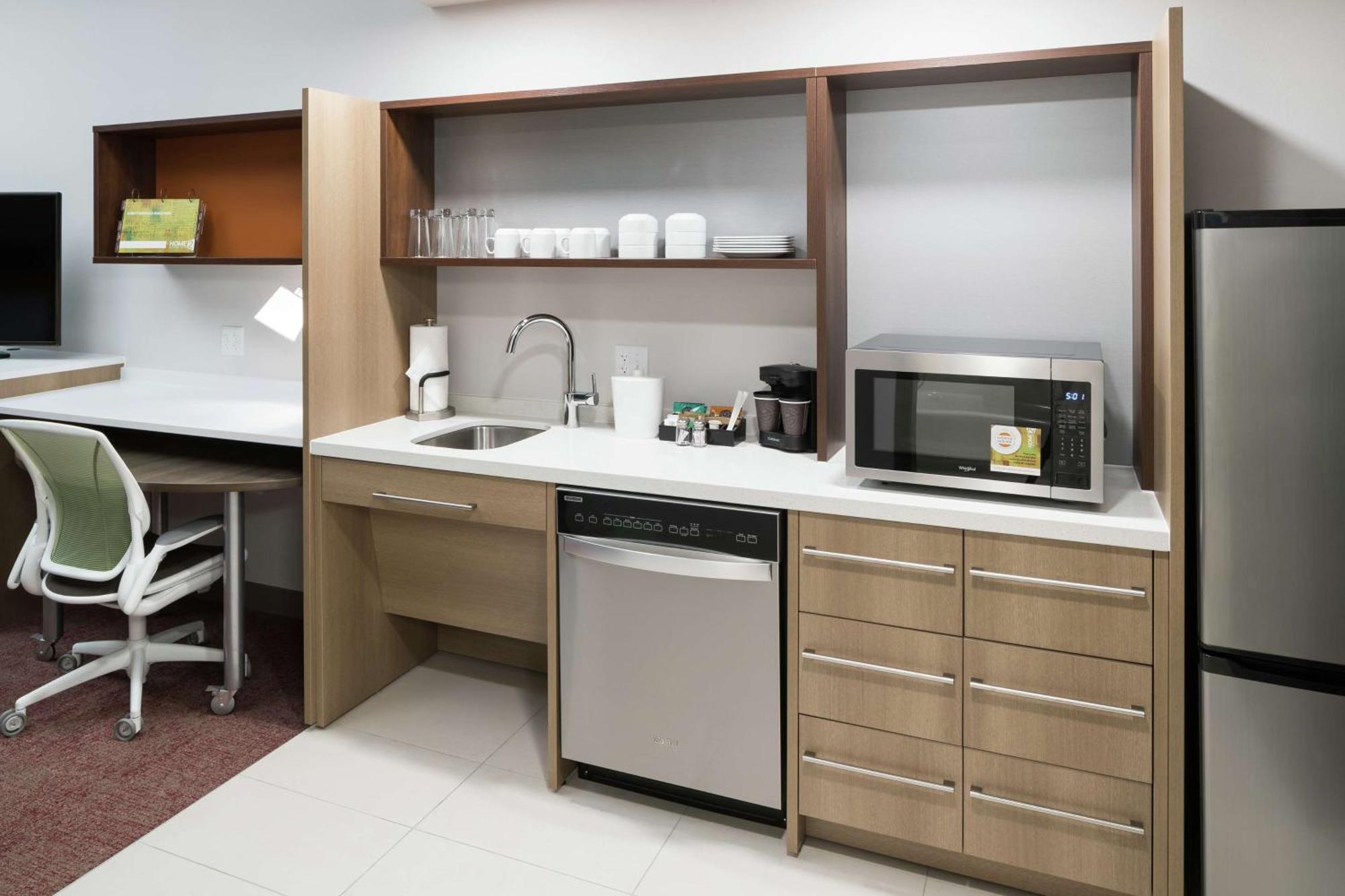 Home2 Suites By Hilton Orlando Airport Buitenkant foto
