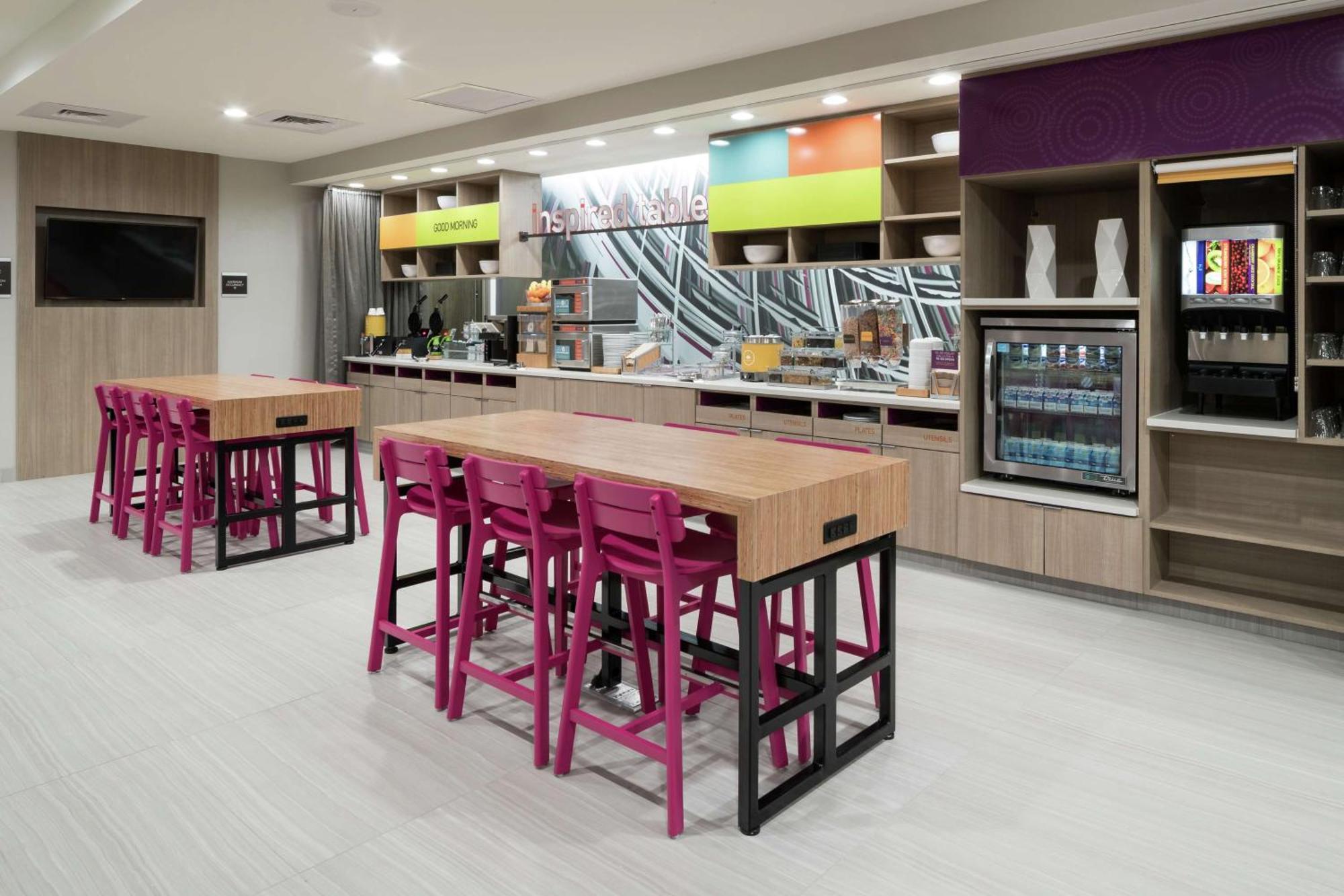 Home2 Suites By Hilton Orlando Airport Buitenkant foto